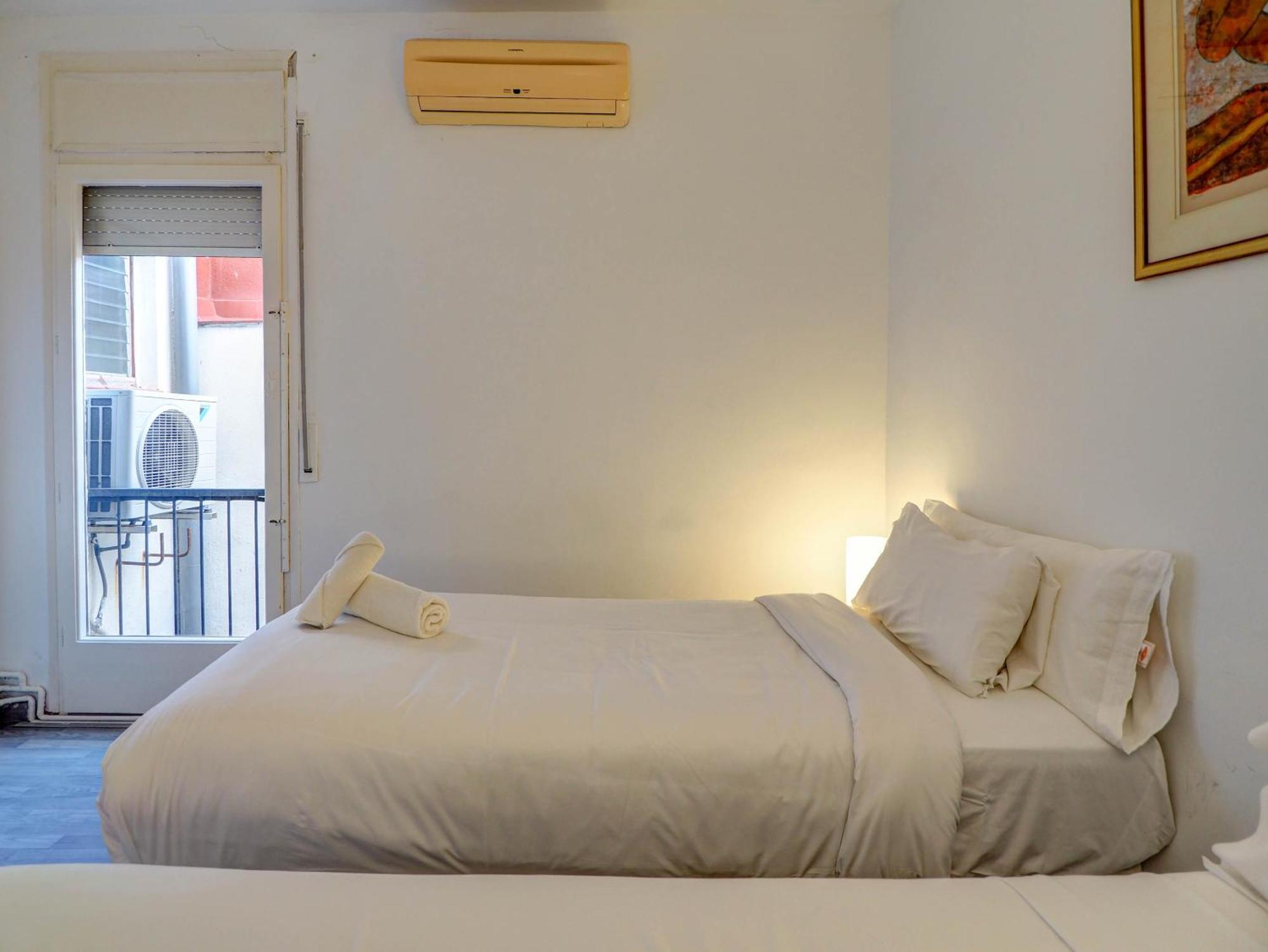 The Lilium Apartment By Hello Homes Σίτζες Εξωτερικό φωτογραφία