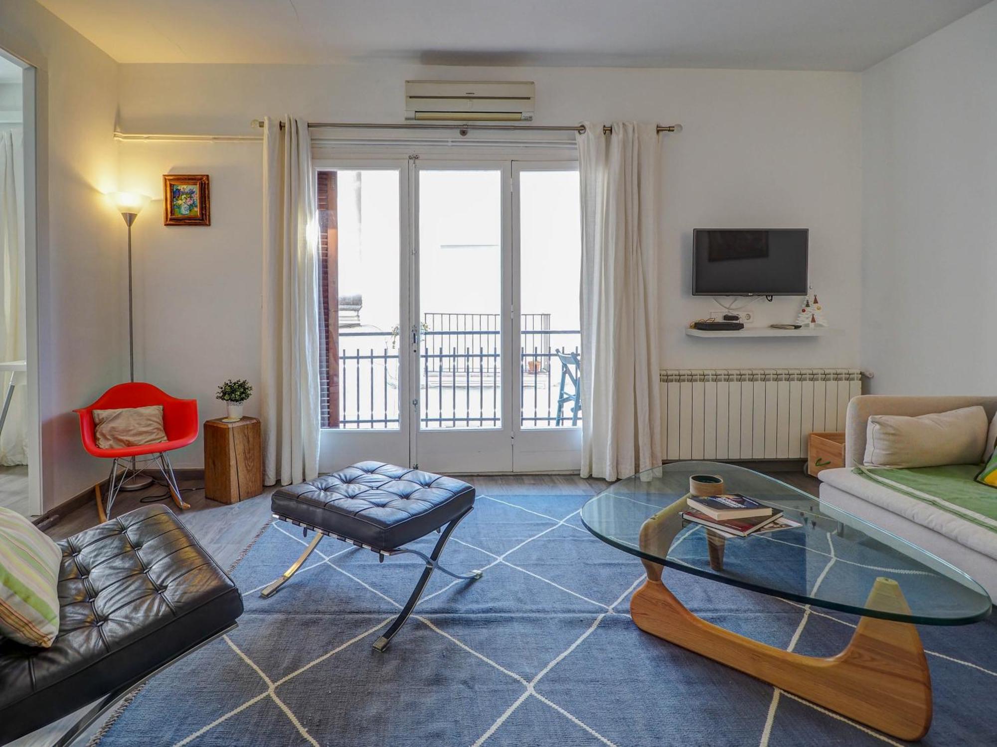 The Lilium Apartment By Hello Homes Σίτζες Εξωτερικό φωτογραφία