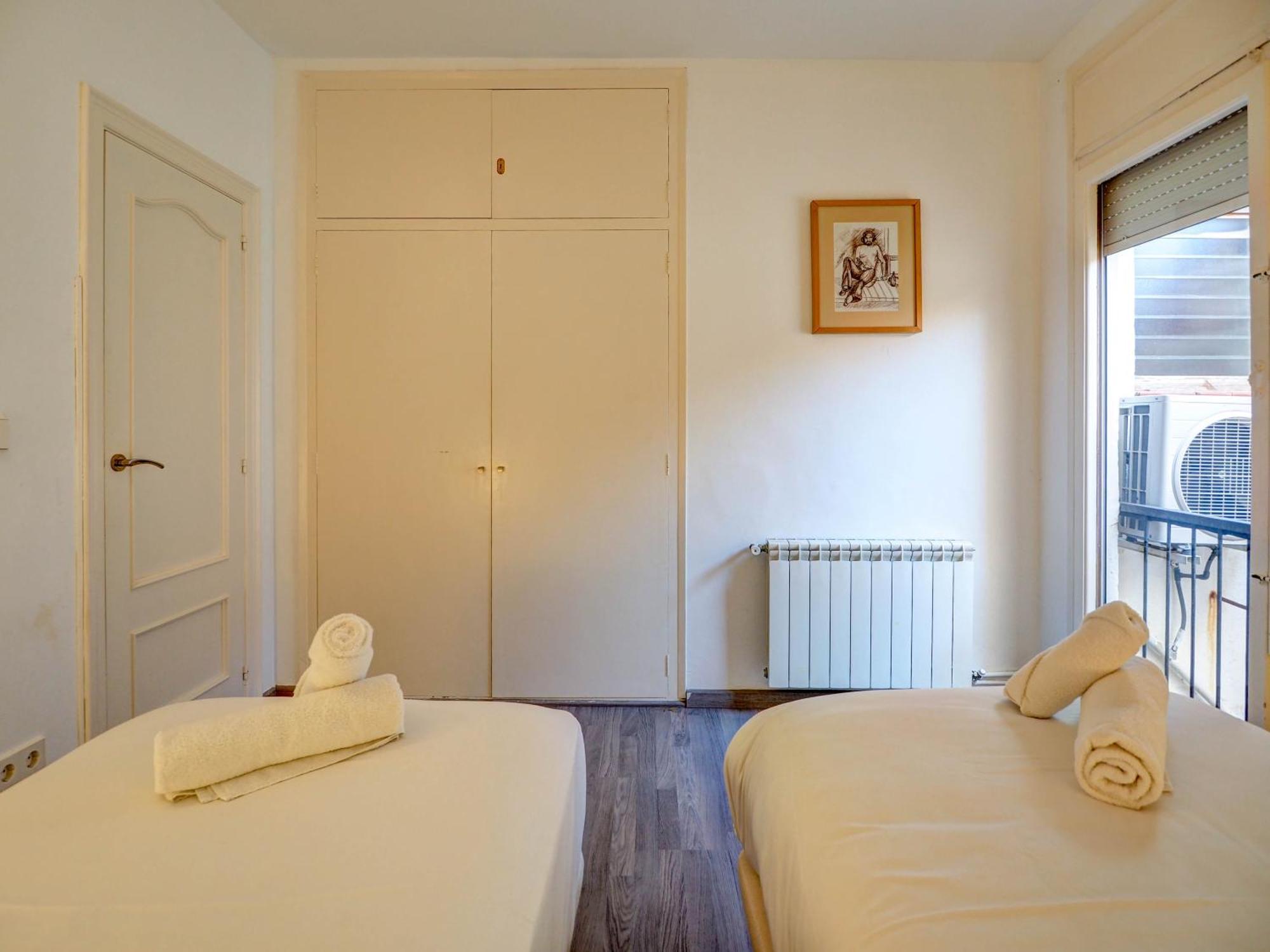 The Lilium Apartment By Hello Homes Σίτζες Εξωτερικό φωτογραφία